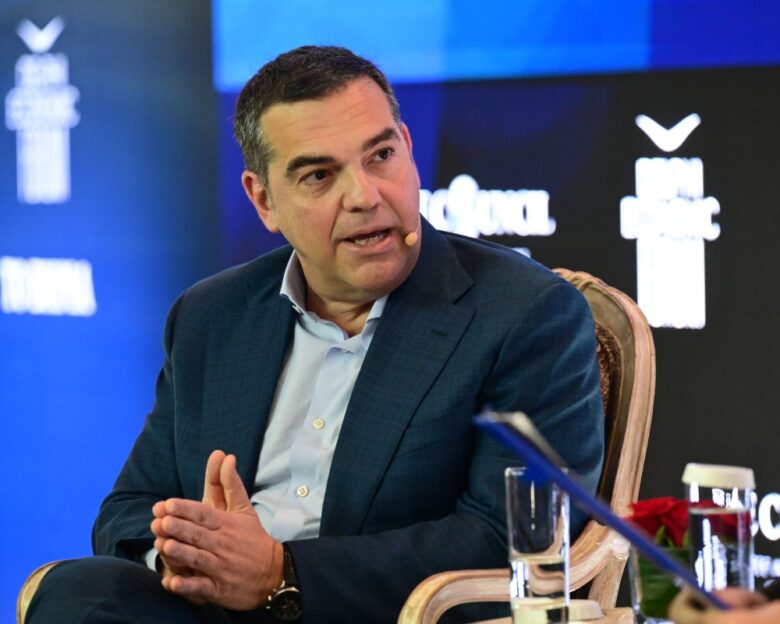 «Ή εσείς ή εγώ», η τελευταία ευκαιρία Τσίπρα στον προοδευτικό χώρο  μακριά κι αγαπημένοι, το μήνυμα Φάμελλου  δεν θα παραιτηθούν τώρα οι βουλευτές που είναι κοντά στον Τσίπρα  ναυάγιο στο καλώδιο Ελλάδας – Κύπρου, μόνο ένα θαύμα μπορεί να το σώσει  παρασκήνιο και προσκήνιο διά χειρός Πατέλη από την «Μεγάλη Επιστροφή» της Ελλάδας