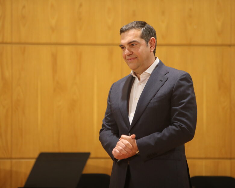 Ο Αλέξης Τσίπρας παραιτήθηκε από βουλευτής και προανήγγειλε νέο κόμμα: Οι λέξεις – κλειδιά στην ανάρτησή του