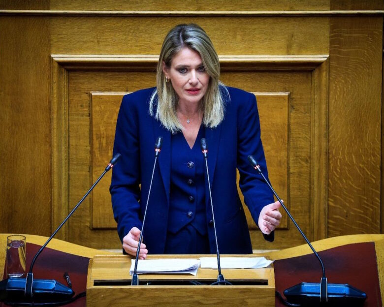 Άννα Ευθυμίου: «Πολύ πιο σύντομη η έκδοση των συντάξεων – Δεν αλλάζουν τα όρια ηλικίας συνταξιοδότησης»