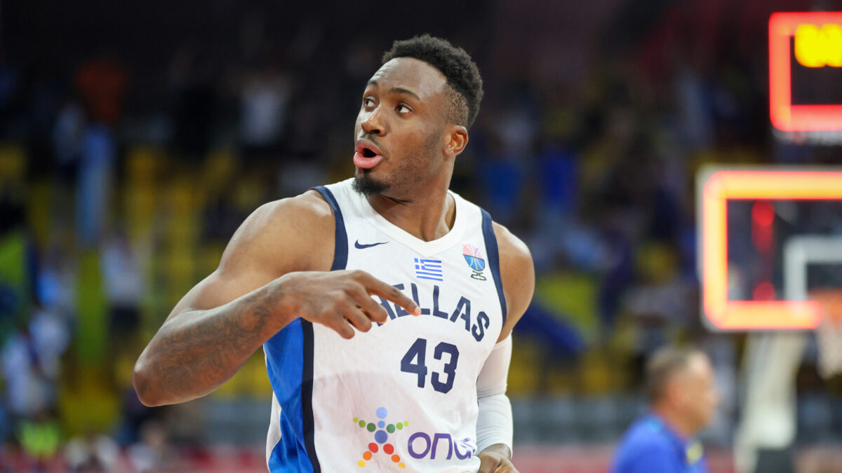 Θανάσης Αντετοκούνμπο