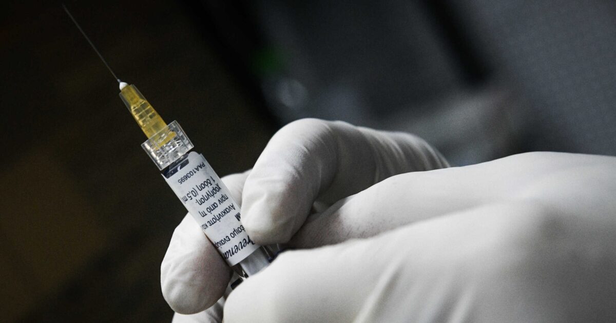 Anticiptic Vaccination: Problems with Good Morning Pharmacies – The Codes with Codes