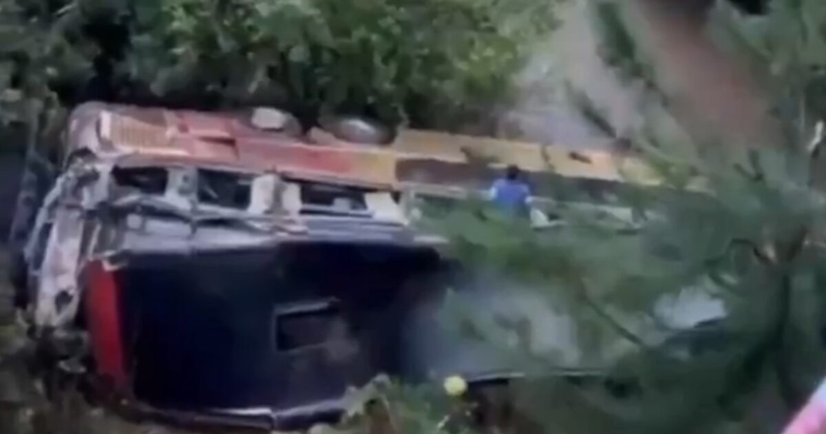 Tragedy in Argentina: Nine dead after bus falls from bridge