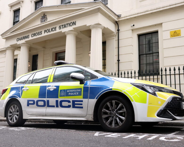 Βρετανία: 23χρονη δεσμοφύλακας είχε ερωτικές σχέσεις με κρατούμενο και τον βοηθούσε στη διακίνηση ναρκωτικών στις φυλακές