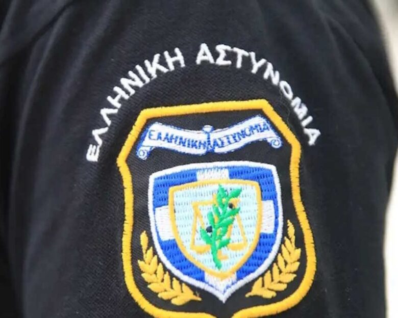 Ηράκλειο: Ο 82χρονος που συνελήφθη για ενδοοικογενειακή βία προσπάθησε να τραυματίσει αστυνομικό με πιρούνι