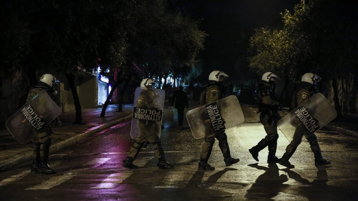 Άνδρες των ΜΑΤ