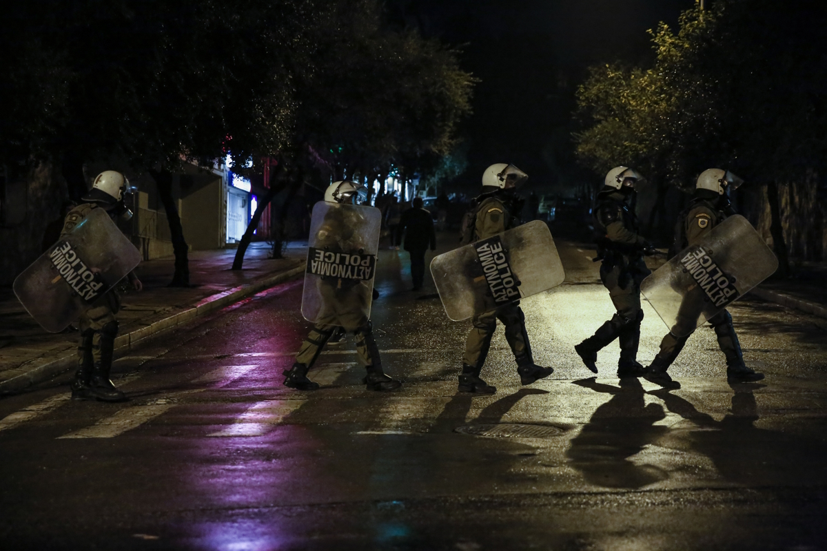 Άνδρες των ΜΑΤ