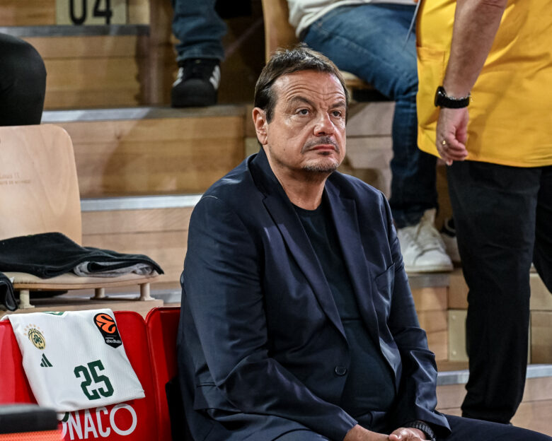 Αταμάν για προσθήκη σέντερ: Δεν είναι τώρα η ώρα να μιλήσουμε για αυτό, θα δούμε