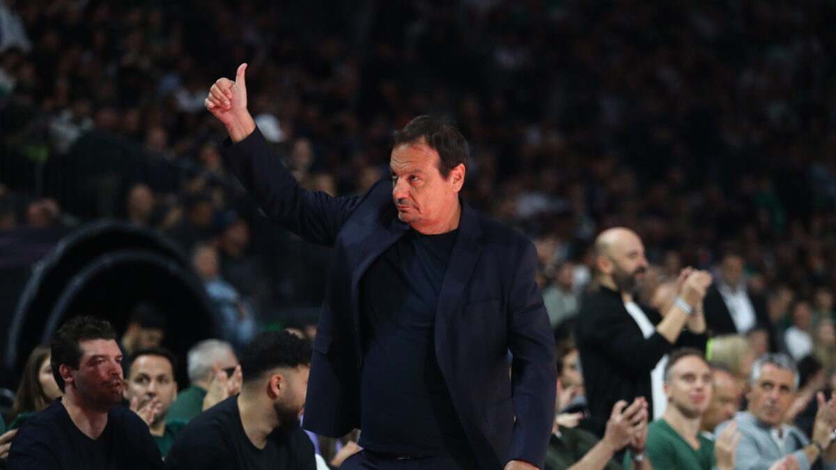 Ο Αταμάν σε αγώνα του Παναθηναϊκού (ΜΑΡΚΟΣ ΧΟΥΖΟΥΡΗΣ