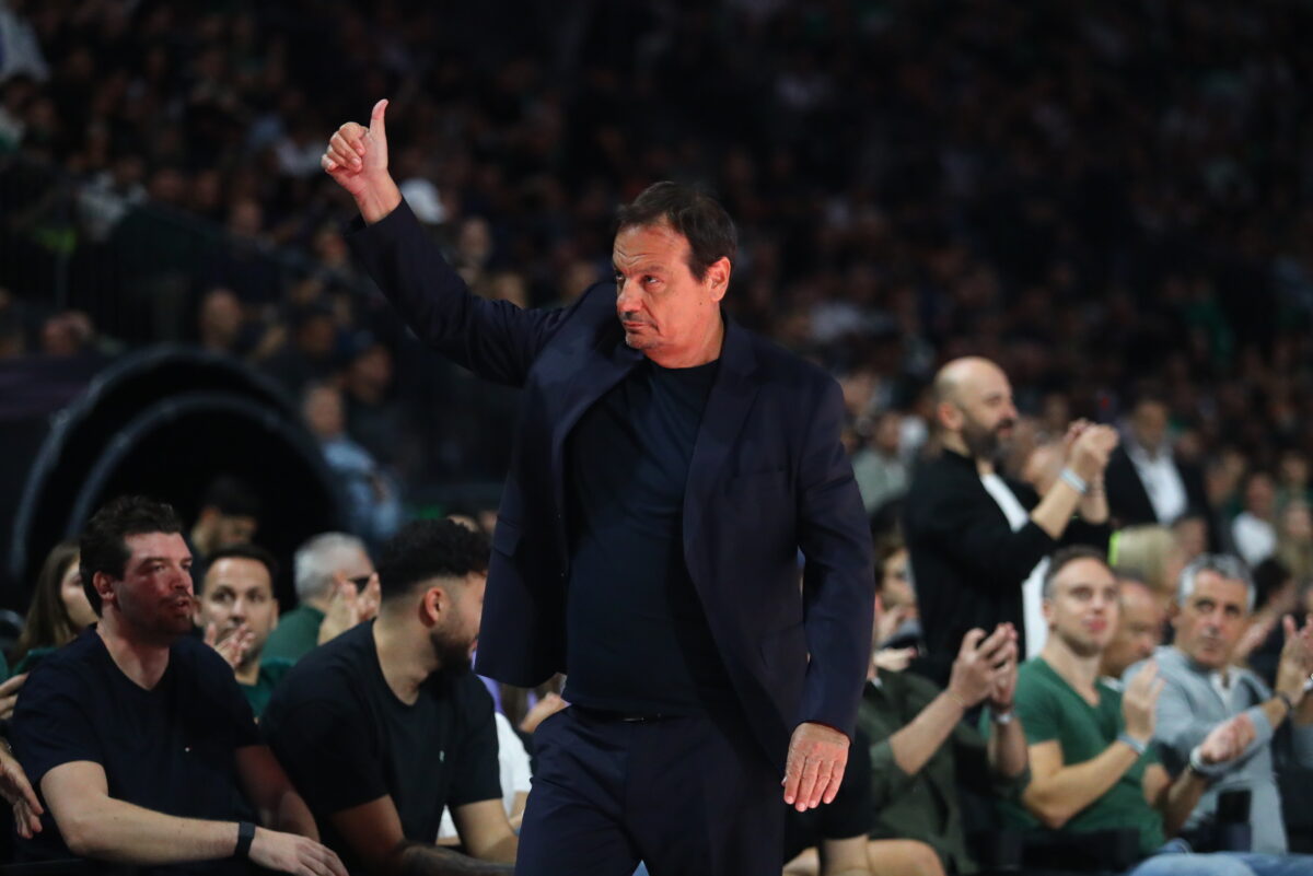 Ο Αταμάν σε αγώνα του Παναθηναϊκού (ΜΑΡΚΟΣ ΧΟΥΖΟΥΡΗΣ