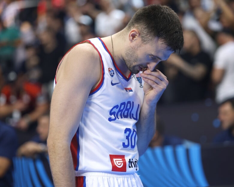 Euroleague: Ο Αβράμοβιτς της Dubai BC θα μείνει εκτός δράσης για δύο μήνες, λόγω λάθους του φυσιοθεραπευτή της ομάδας