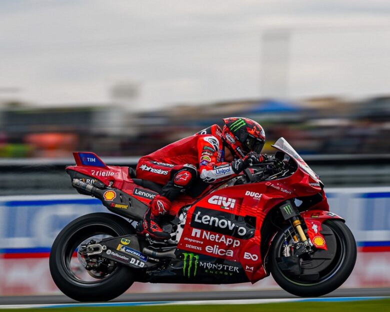MotoGP: Δεν ξέφυγε η νίκη από τα χέρια του Francesco Bagnaia στη Μαλαισία