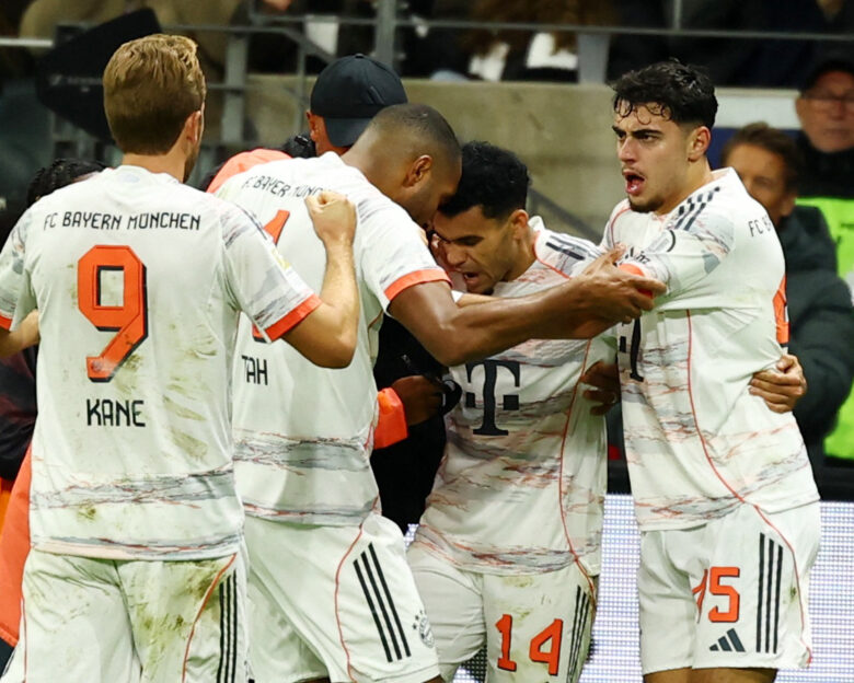 Άιντραχτ Φρανκφούρτης – Μπάγερν Μονάχου 0-3: Συνέχισε το απόλυτο σερί της με κορυφαίο τον Λουις Ντίαζ