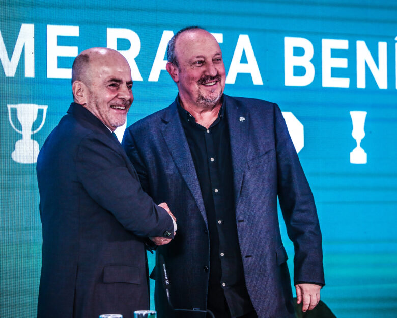 Ράφα Μπενίτεθ: «Χρειαζόμαστε σωστή νοοτροπία συνολικά γύρω από το σύλλογο»