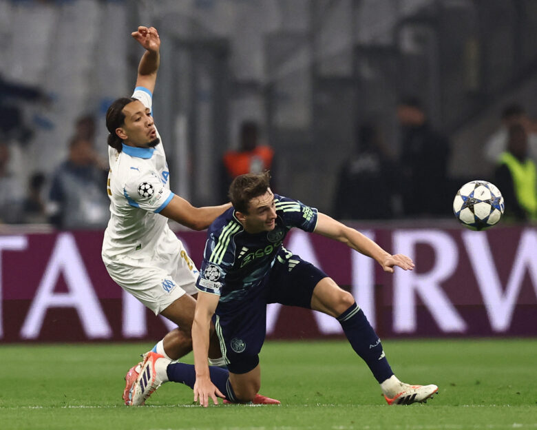 Η Μαρσέιγ ενημέρωσε για την κατάσταση της υγείας του Μπιλάλ Ναντίρ μετά την κατάρρευσή του στο παιχνίδι με την Ανζέ