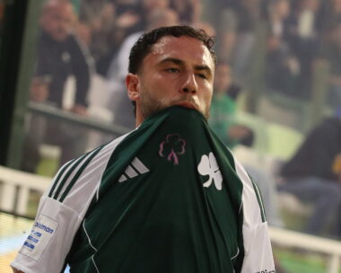 Ο Καλάμπρια μετά τον τραυματισμό του (ΣΩΤΗΡΗΣ ΔΗΜΗΤΡΟΠΟΥΛΟΣ