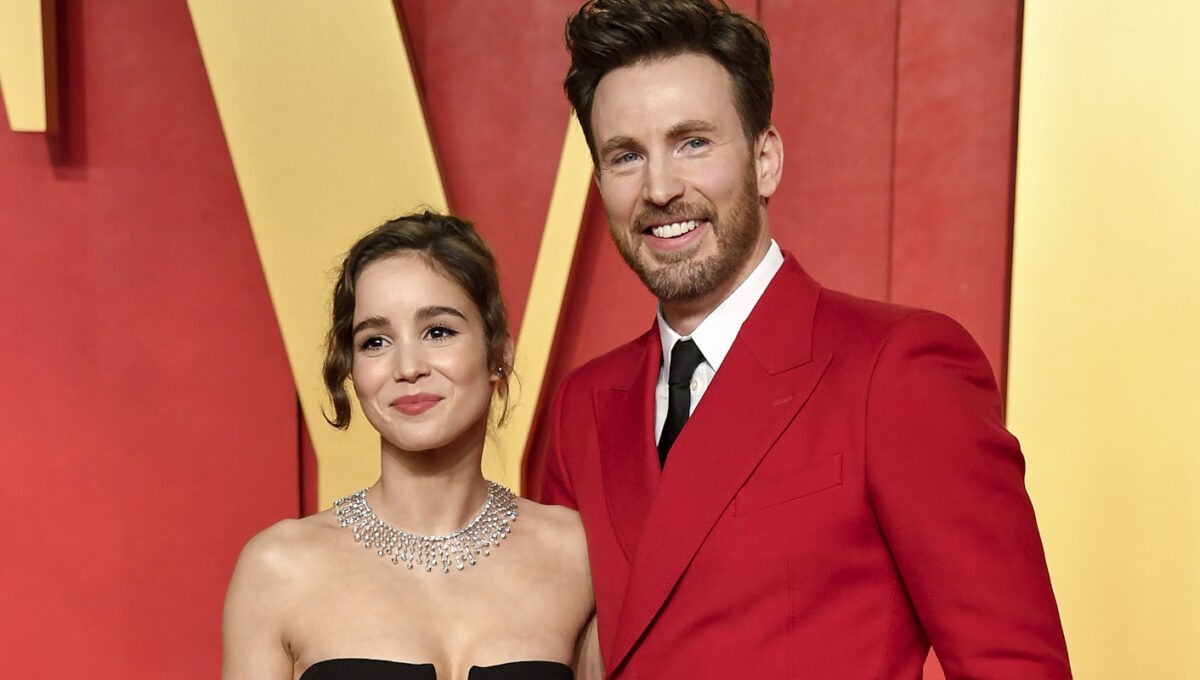 Ο Κρις Έβανς και η Άλμπα Μπαπτίστα