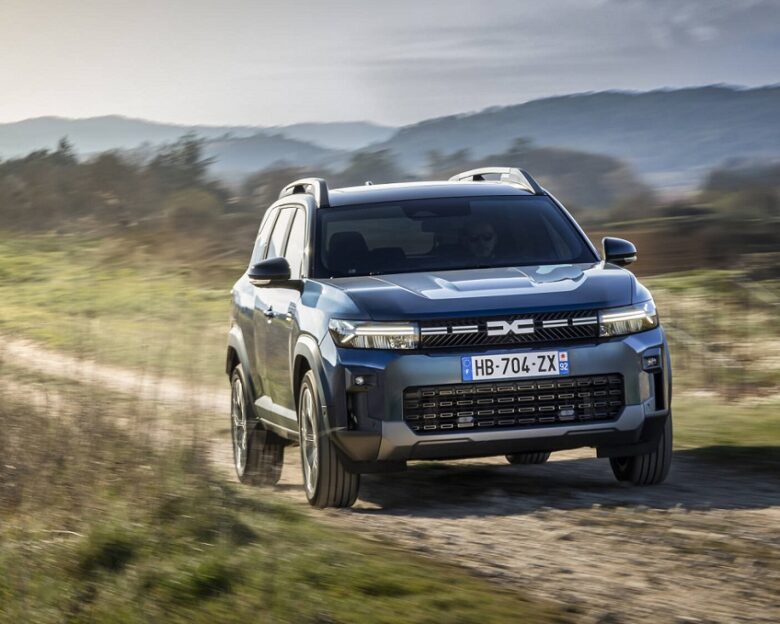 Dacia: Διαθέσιμο το Bigster Mild Hybrid, διπλού καυσίμου με 140 ίππους