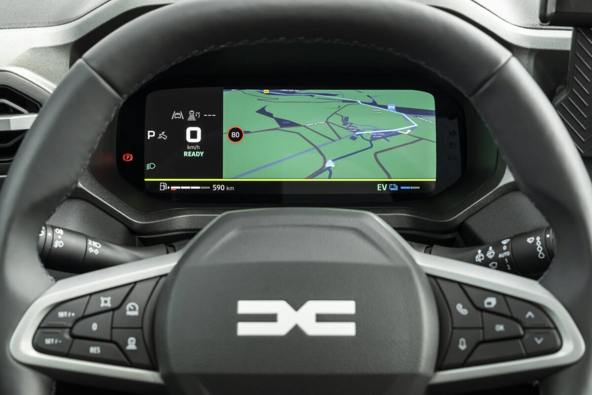 dacia-bigster-hybrid-155-