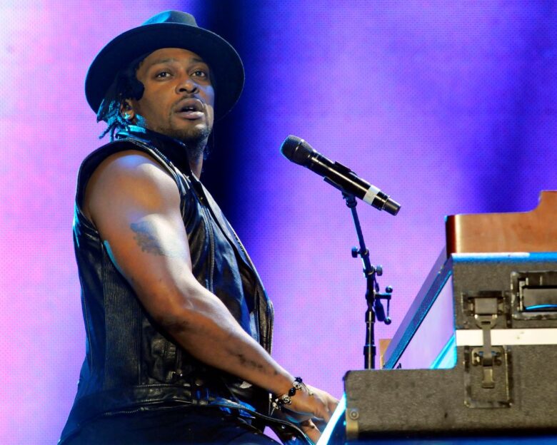 Πέθανε ο θρύλος της soul D’Angelo σε ηλικία 51 ετών από καρκίνο