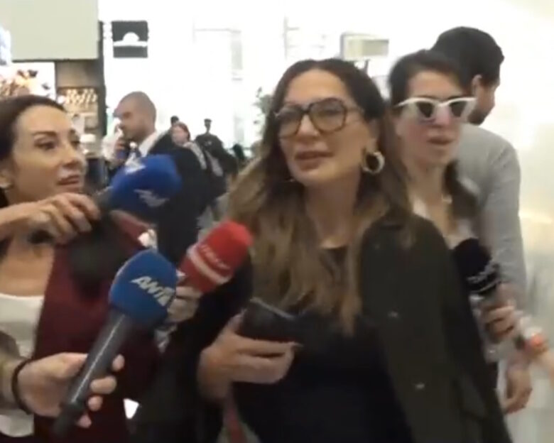Δέσποινα Βανδή: Η πρώτη της αντίδραση για το περιστατικό με το περιπολικό – «Δεν έχω κάτι να σας πω»