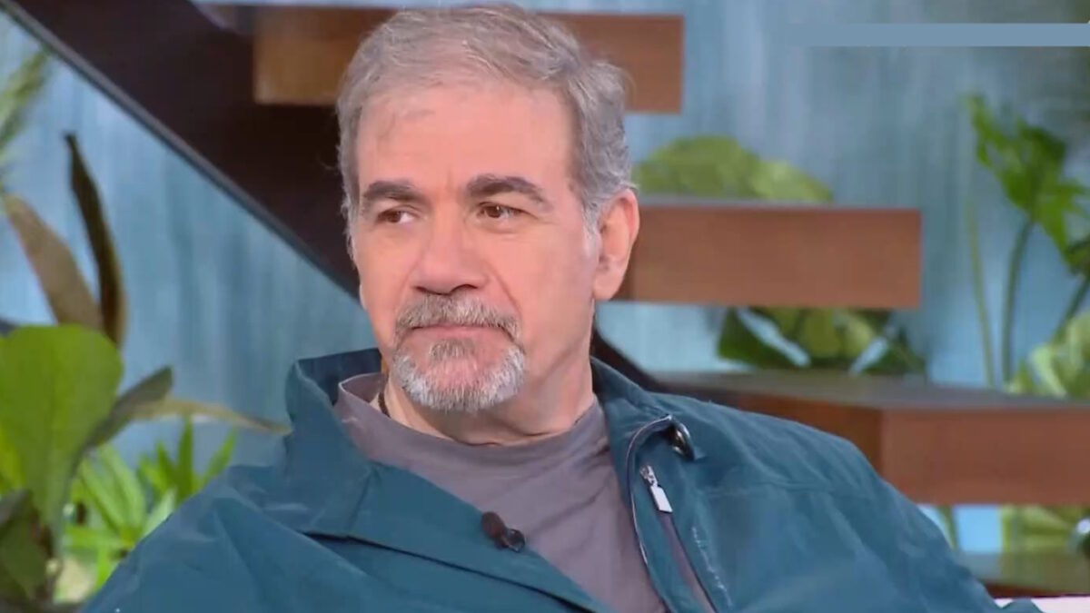 Δημήτρης Σταρόβας
