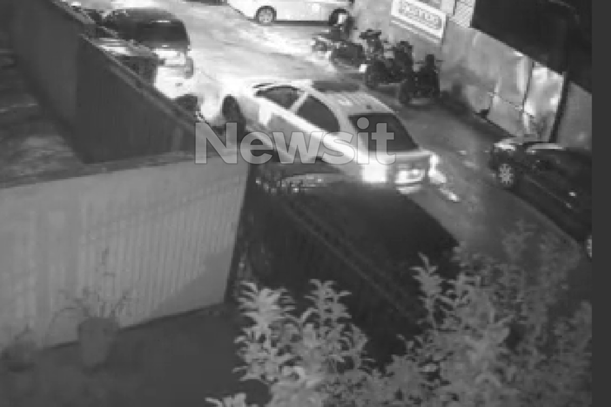 Η στιγμή που φτάνει το περιπολικό στον τόπο του εγκλήματος και ξεκινάει το ανθρωποκυνηγητό για τον εντοπισμό του δράστη