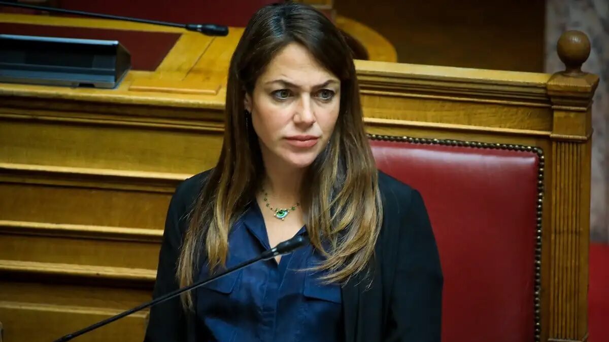 Η υπουργός Κοινωνικής Συνοχής και Οικογενείας, Δόμνα Μιχαηλίδου