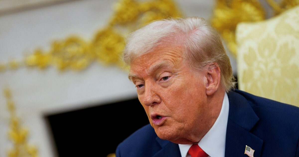 Short Placement Trump: “Maybe Spain should be expelled from NATO”