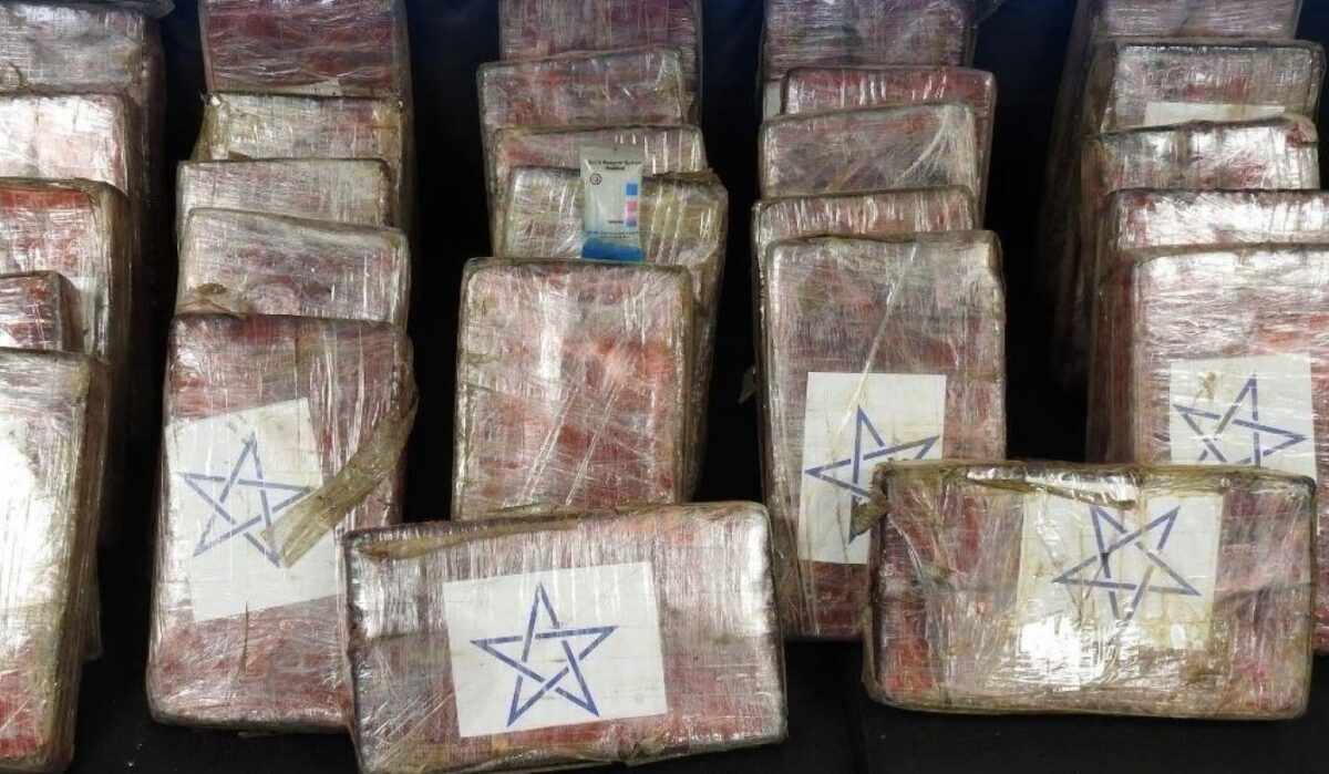 Πειραιάς: Έκρυβαν 39 κιλά κοκαΐνης σε κοντέινερ με μπανάνες – Πάνω από 1 εκατ. ευρώ η αξία τους