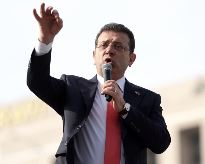 Επίθεση Ιμάμογλου στον Ερντογάν μέσα από τις φυλακή – Καταγγέλλει πραξικόπημα κατά της δημοκρατίας στην Τουρκία