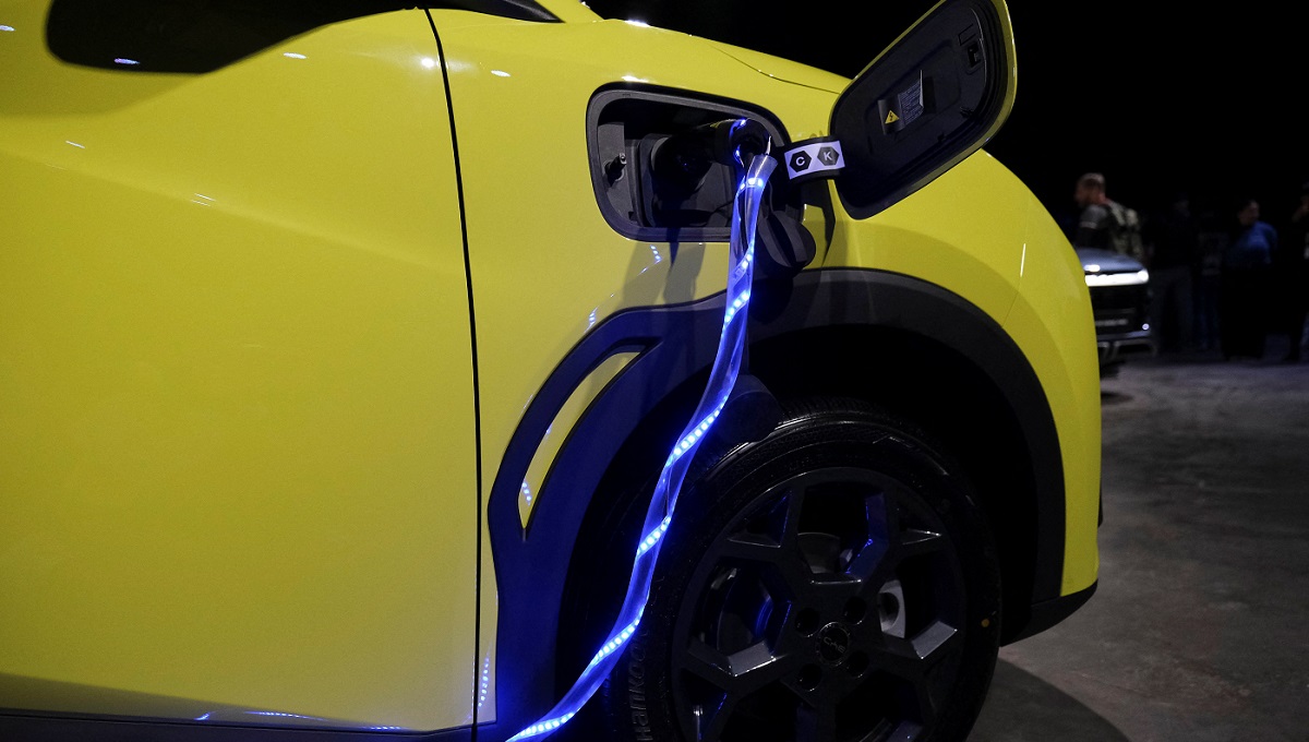 Αμιγώς ηλεκτρικά αυτοκίνητα ή plug-in hybrid;