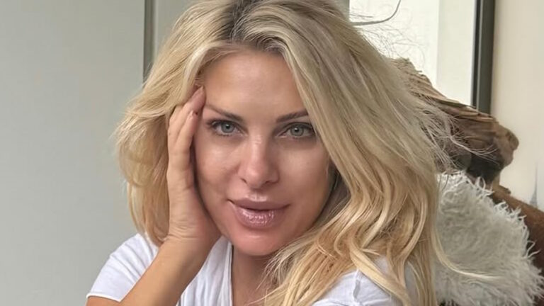 Η Ελένη Μενεγάκη