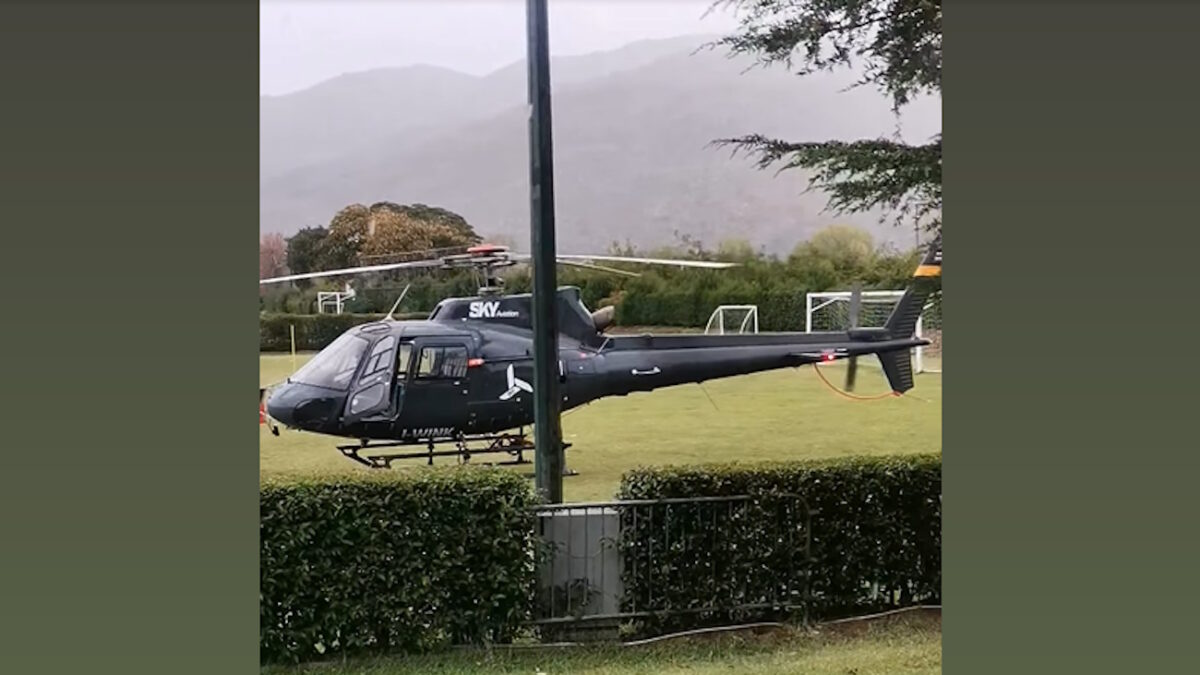 Απίστευτο σκηνικό για τον Νέστο Χρυσούπολης: Ελικόπτερο προσγειώθηκε στο γήπεδο την ώρα της προπόνησης