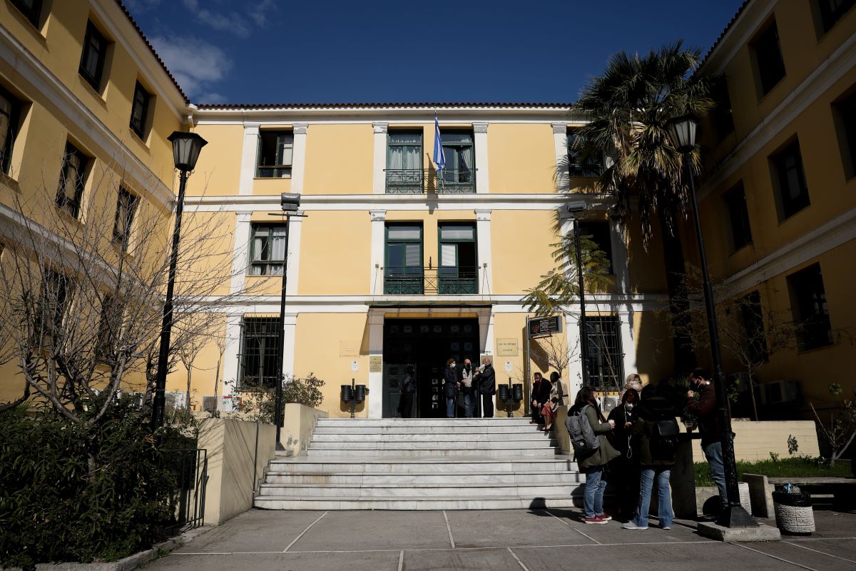 «Κορίτσια μαζί»: Συγκέντρωση την Παρασκευή στην Ευελπίδων