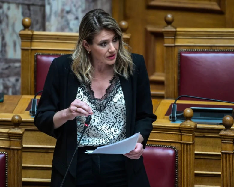 Άννα Ευθυμίου: Έρχεται ενιαιοποίηση των νομοθετικών διατάξεων για τη συνταξιοδότηση των συγγενών ατόμων με αναπηρία