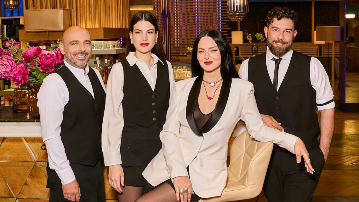 Η ομάδα του «First Dates»