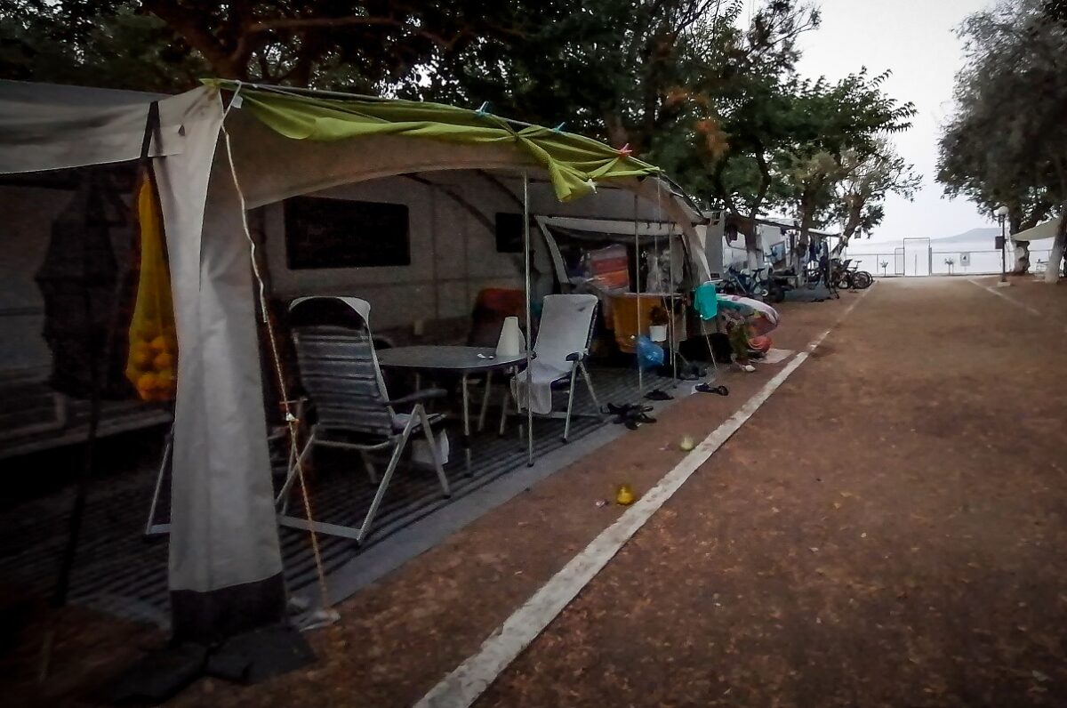 Κάμπινγκ στη Φοινικούντα