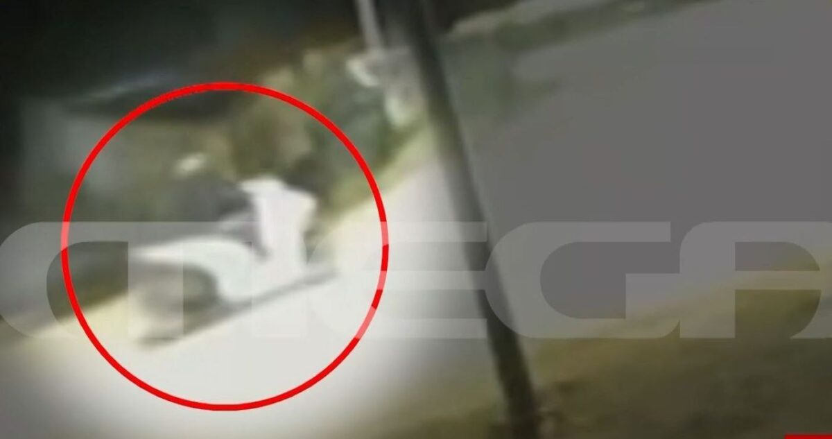 Το λευκό σκούτερ με τον δολοφόνο της Φοινικούντας