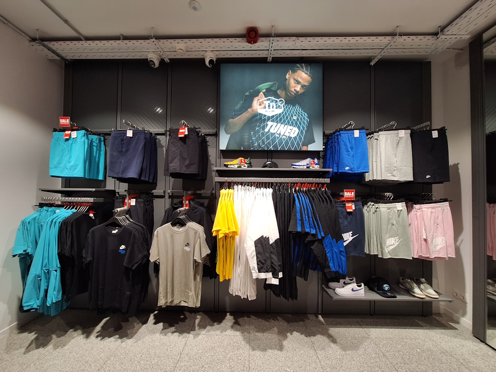 Foot Locker Larisa Katastima