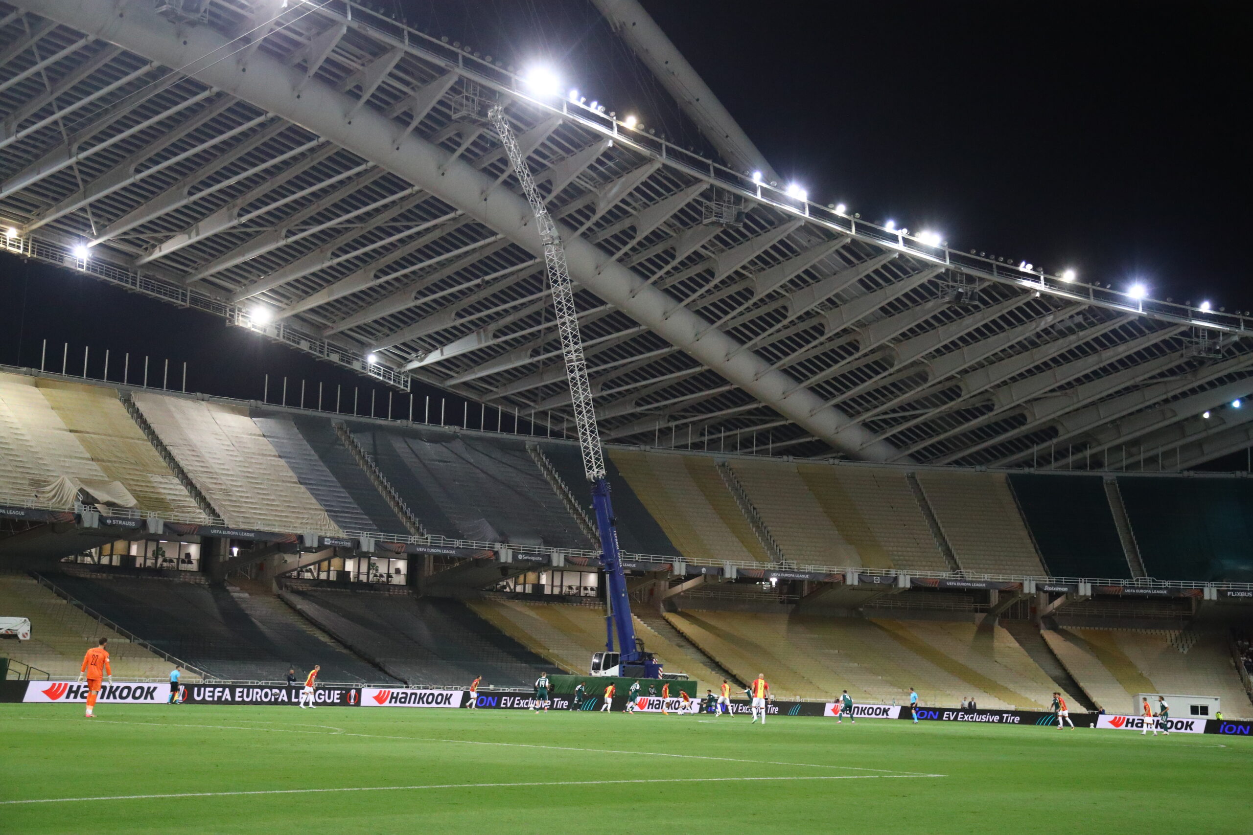 Panathinaikos – Gowered Ahnd Ingles: Problems with Lights at OAKA