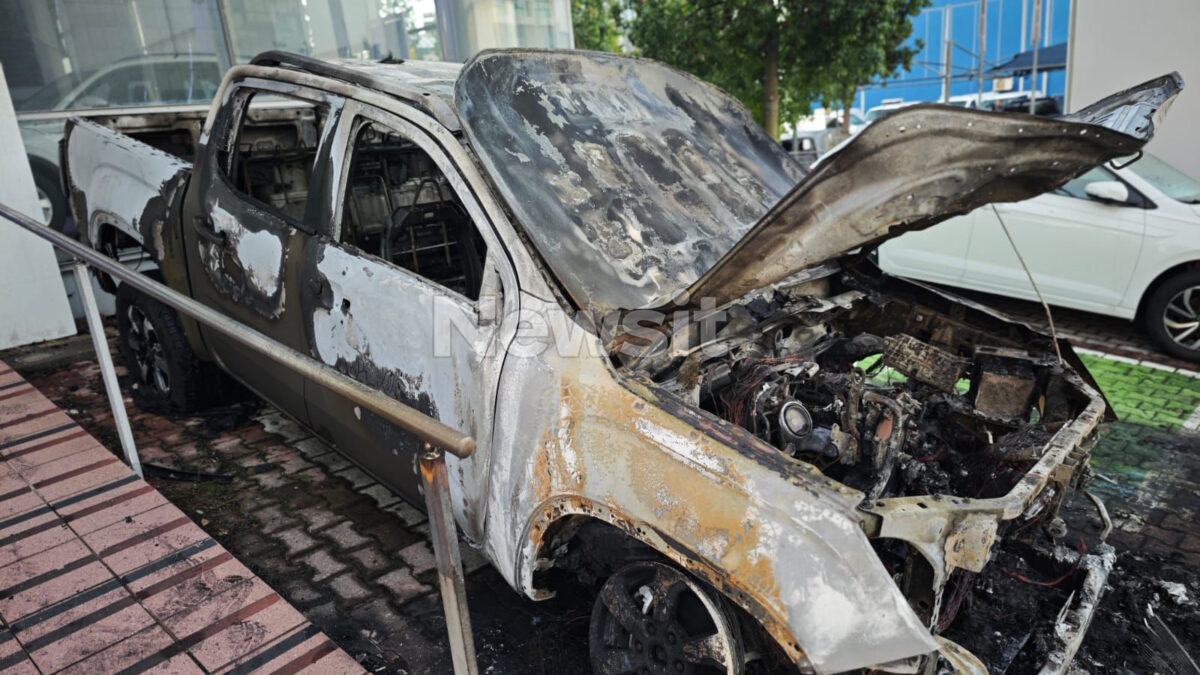 Εμπρησμός σε έκθεση αυτοκινήτων στη Νέα Φιλαδέλφεια