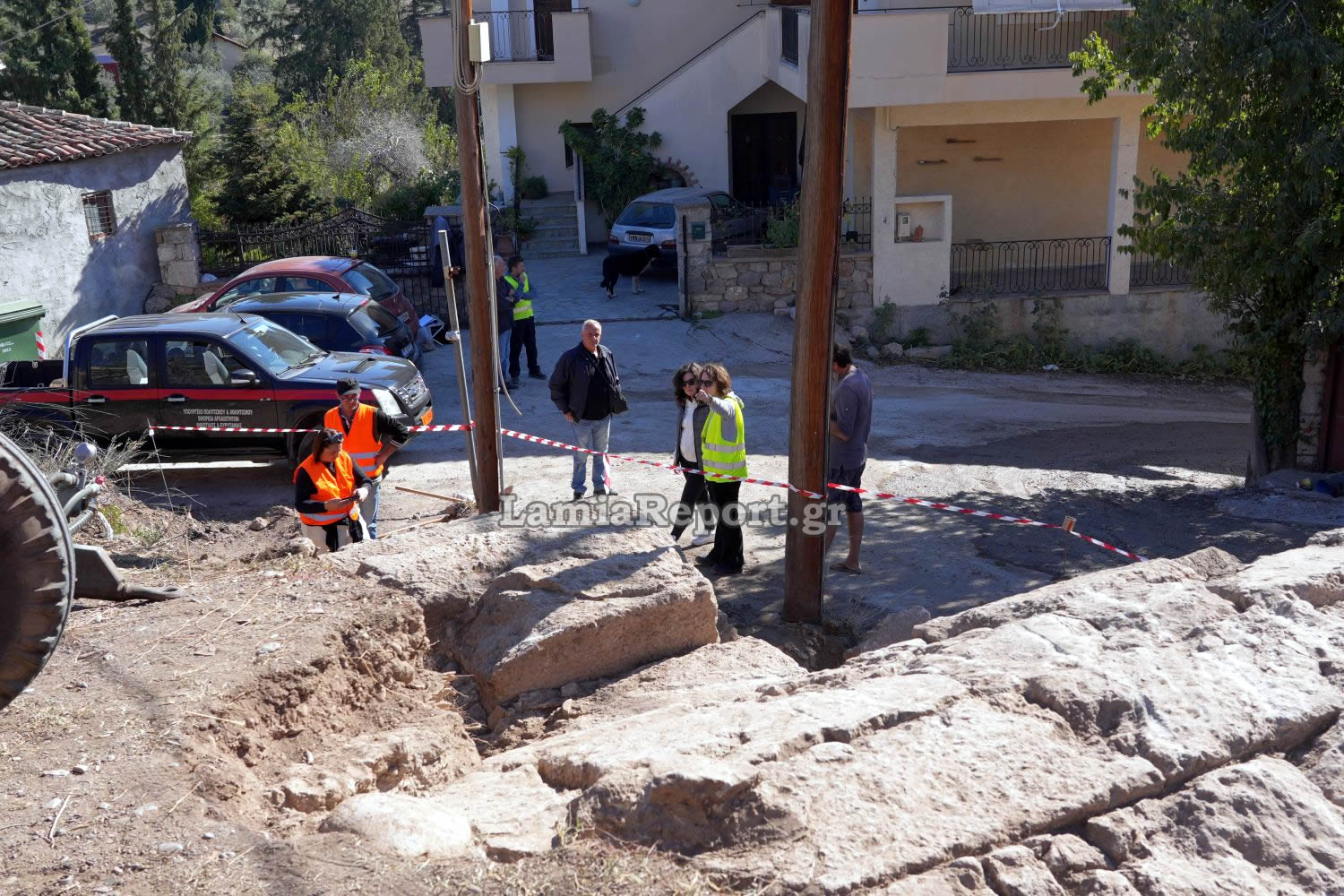 Νέα αρχαιολογικά ευρήματα στον Αχινό αποκάλυψαν τα δημοτικά έργα