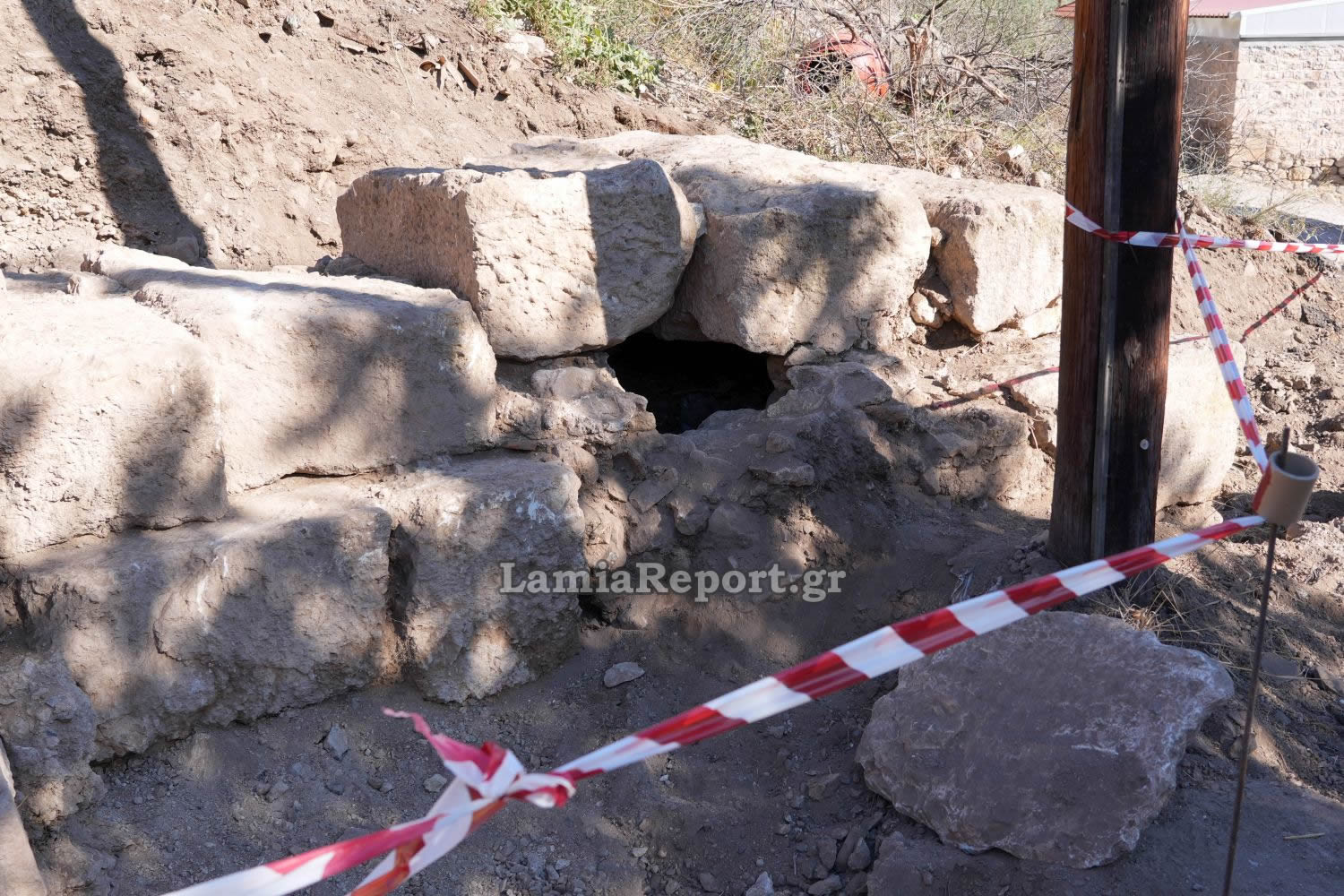 Νέα αρχαιολογικά ευρήματα στον Αχινό αποκάλυψαν τα δημοτικά έργα