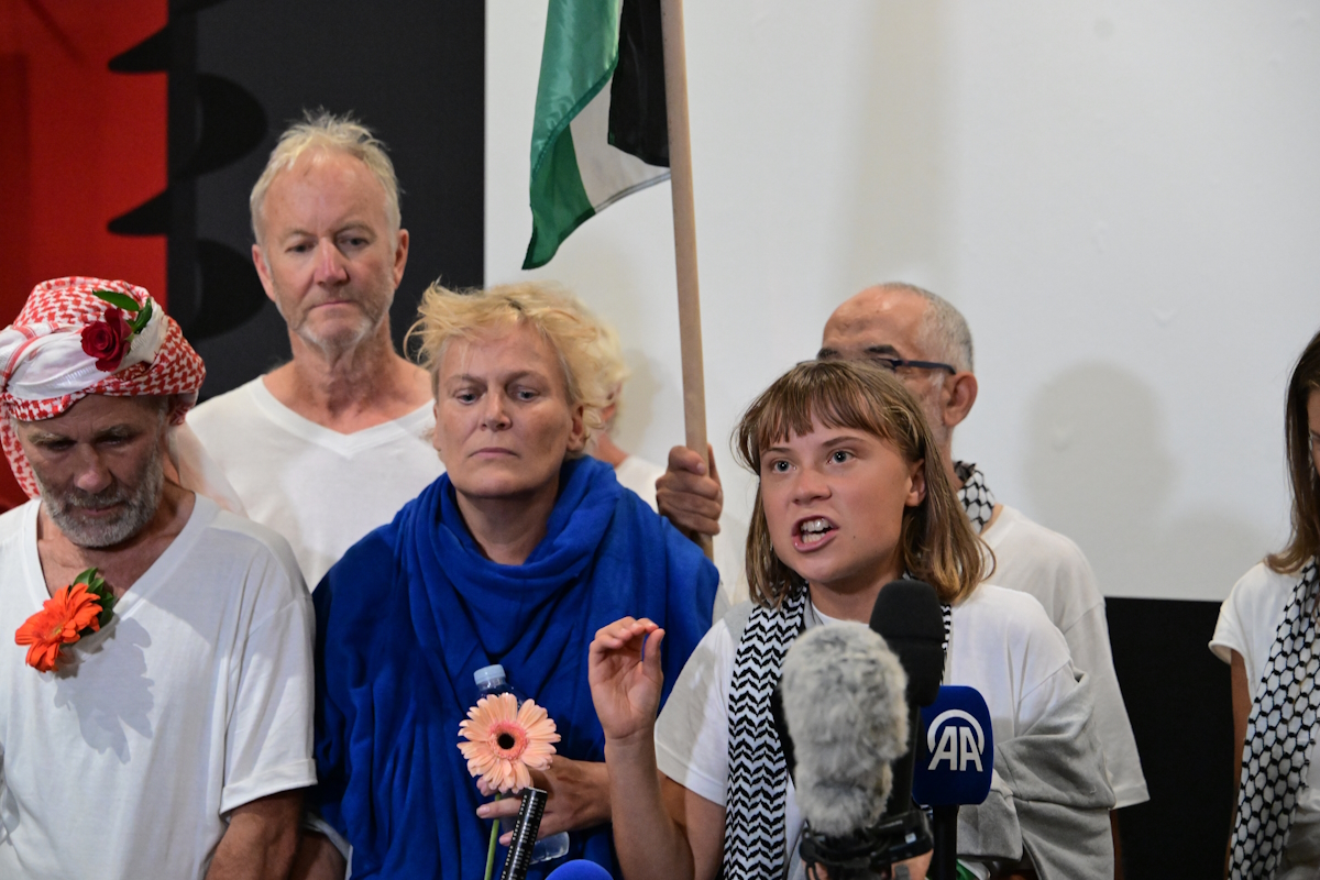Επαναπατρισμός για τους 27 Έλληνες που συνελήφθησαν από το Ισραήλ στην προσπάθειά τους να φτάσουν στη Γάζα μαζί με τα υπόλοιπα μέλη του στολίσκου Global Sumud Flotilla