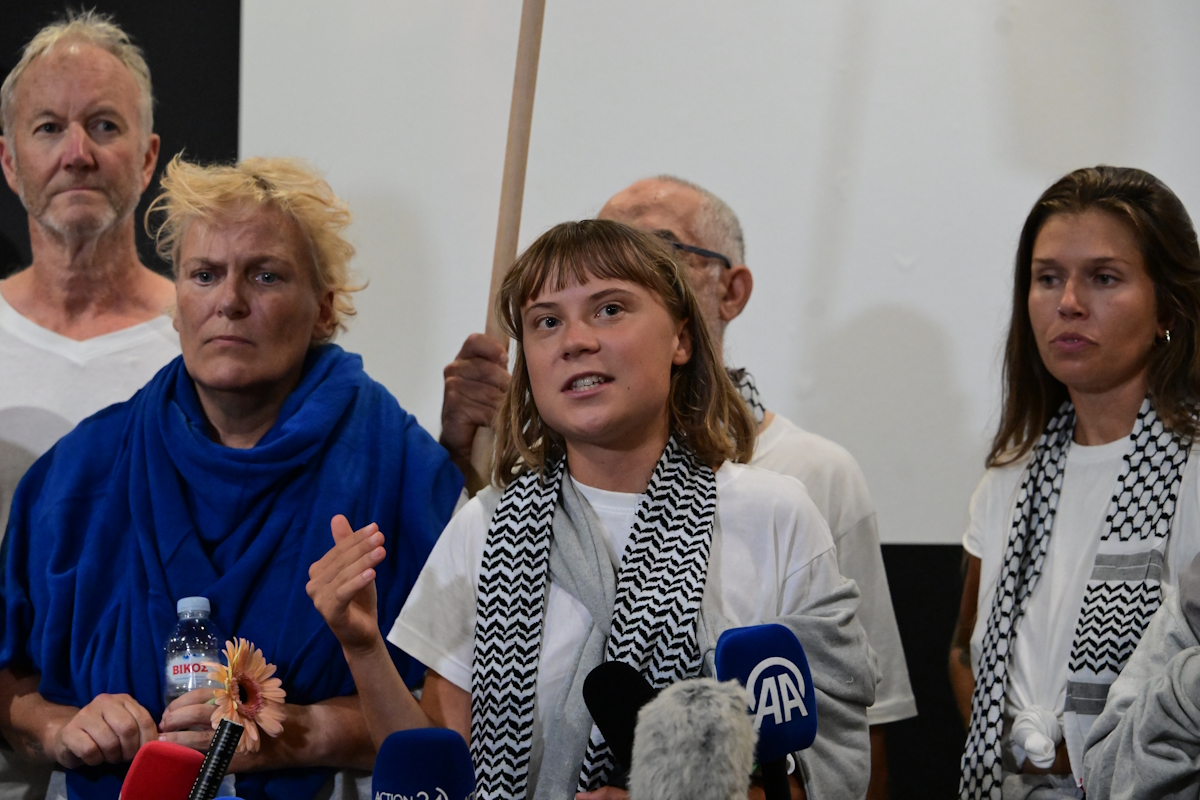Επαναπατρισμός για τους 27 Έλληνες που συνελήφθησαν από το Ισραήλ στην προσπάθειά τους να φτάσουν στη Γάζα μαζί με τα υπόλοιπα μέλη του στολίσκου Global Sumud Flotilla