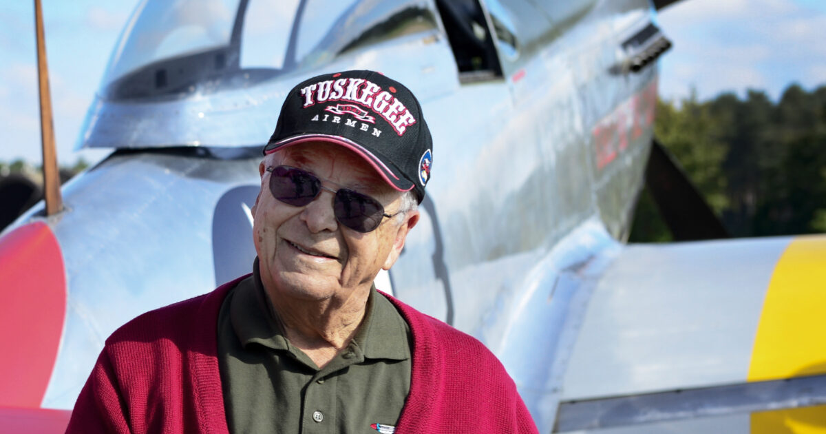 George Hardy, the last African -American pilot of the “Tuskegee” of World War II died in his 100 years