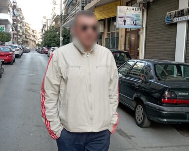 Ο άνδρας που επιτέθηκε με πιρούνι στην έγκυο σύζυγό του