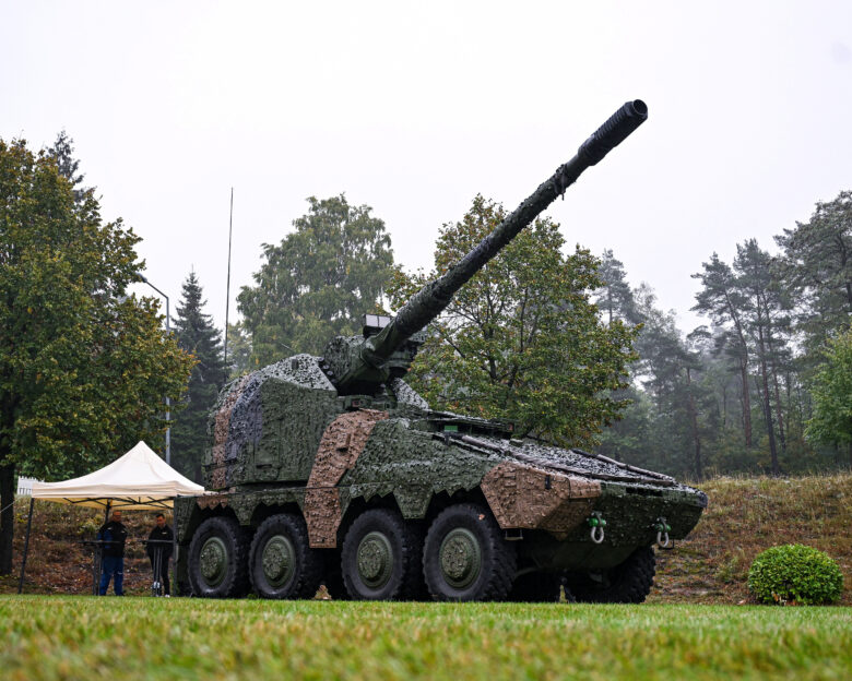 Νέο «πολεμικό» πλήγμα στην ευρωπαϊκή αγορά κατοικίας: Η Γερμανία παγώνει τη μετατροπή στρατοπέδων σε οικιστικά ακίνητα