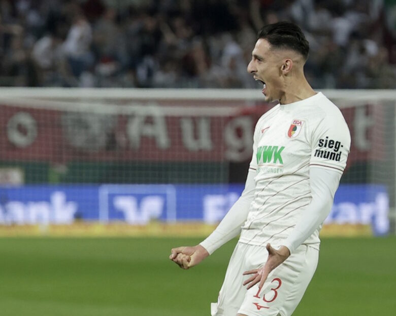 Η Άουγκσμπουργκ του Γιαννούλη κέρδισε με 3-1 τη Βόλφσμπουργκ του Κουλιεράκη στη Bundesliga