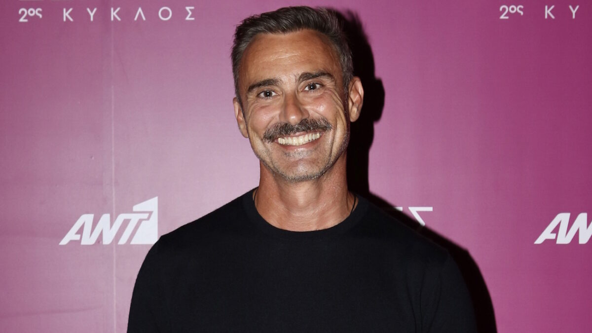 Ο Γιώργος Καπουτζίδης